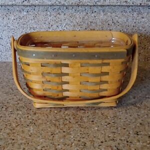 Handcrafted Longaberger Tan and Green Woven Basket
